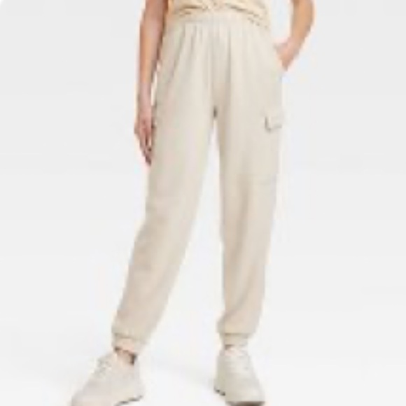 EUC Target matching set top is size large bottom is size medium - Picture 8 of 8